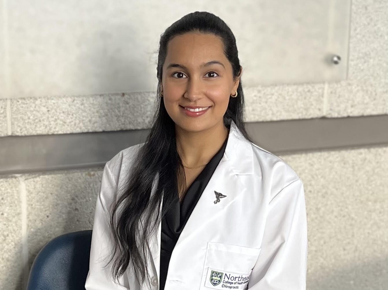 Dr. Navneet Dhaliwal